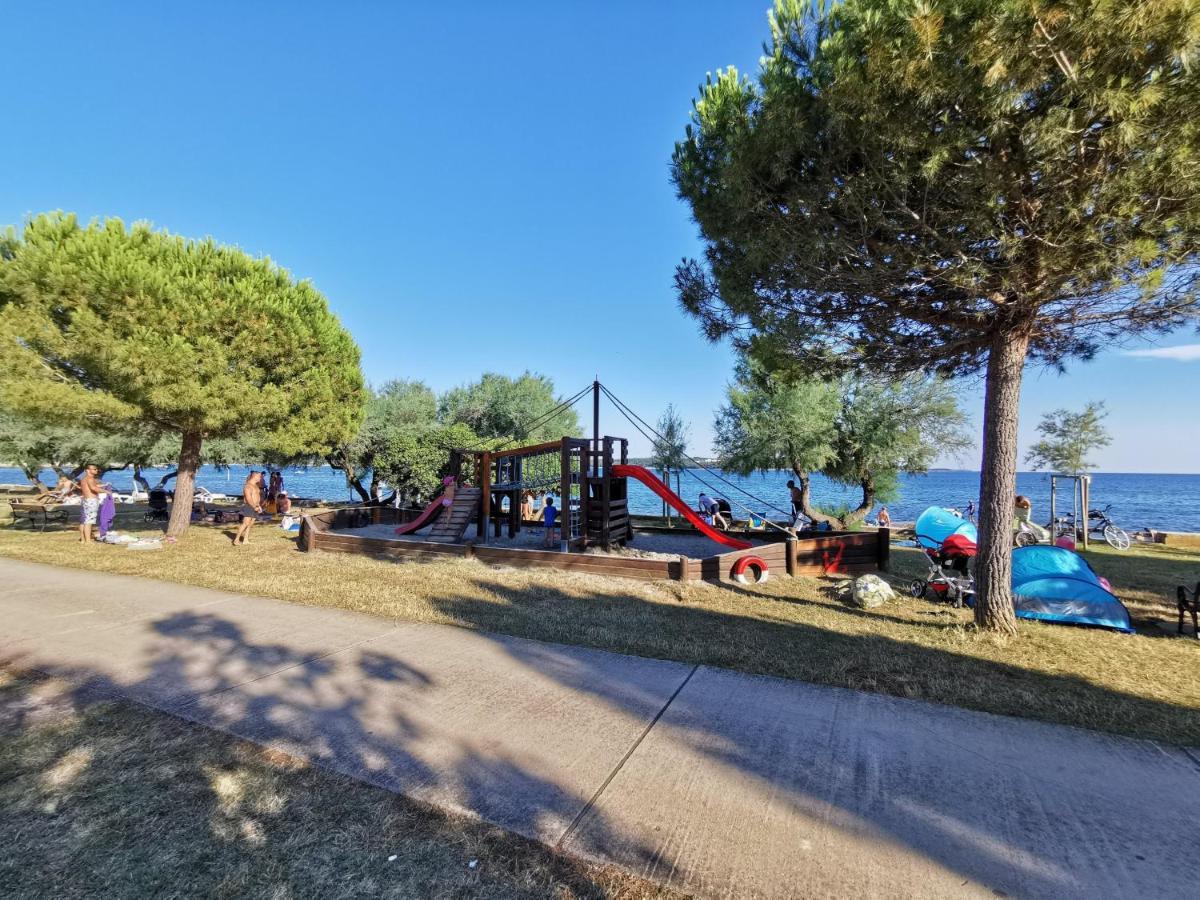 Stella Deluxe Superior 5 Star Apartment, Your Piece Of Heaven By The Sea & Park, With Sea View Novigrad (Istria) Exterior foto
