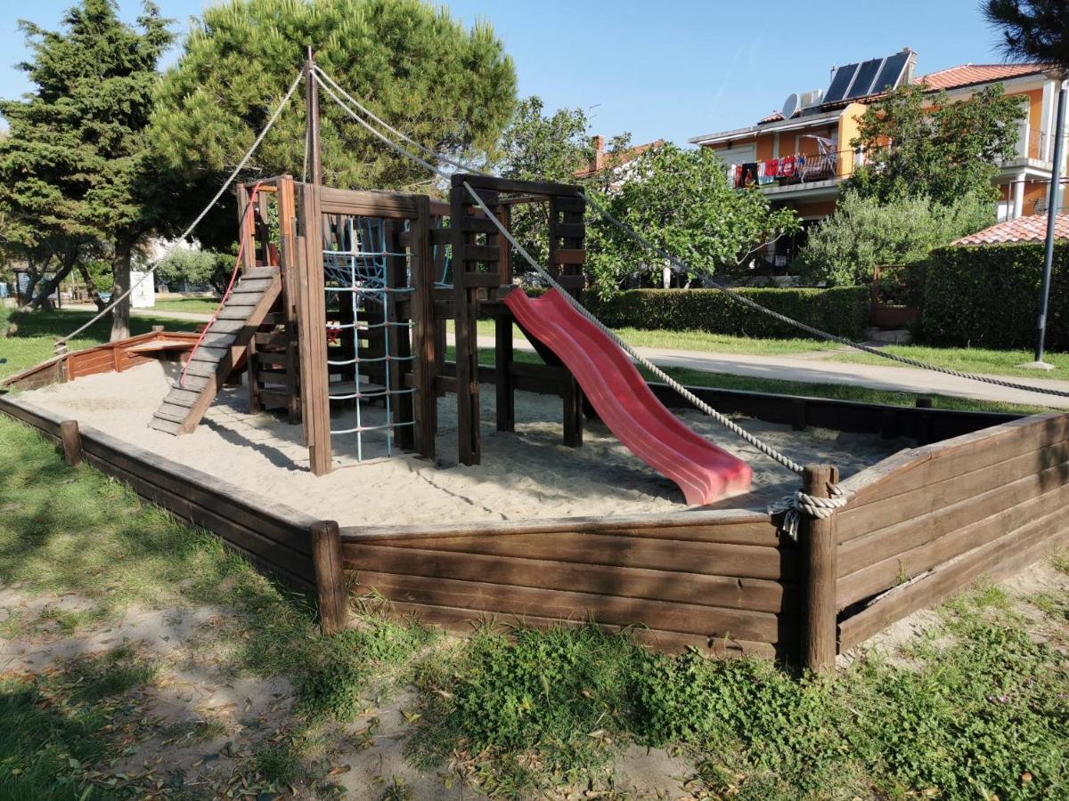 Stella Deluxe Superior 5 Star Apartment, Your Piece Of Heaven By The Sea & Park, With Sea View Novigrad (Istria) Exterior foto