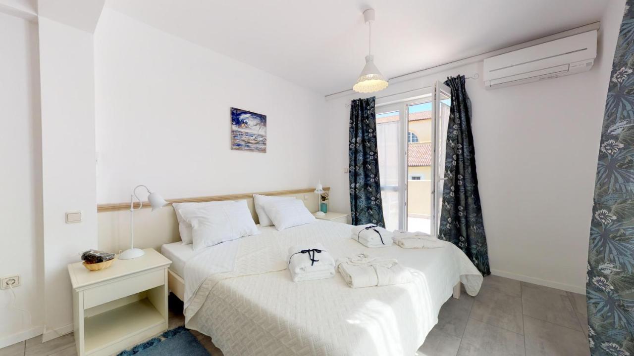 Stella Deluxe Superior 5 Star Apartment, Your Piece Of Heaven By The Sea & Park, With Sea View Novigrad (Istria) Exterior foto